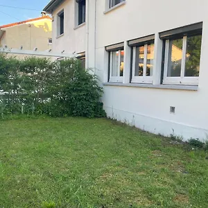 https://50-m2-traversant-cosy-climatise-rangueil-toulouse.midi-pyreneeshotels.com